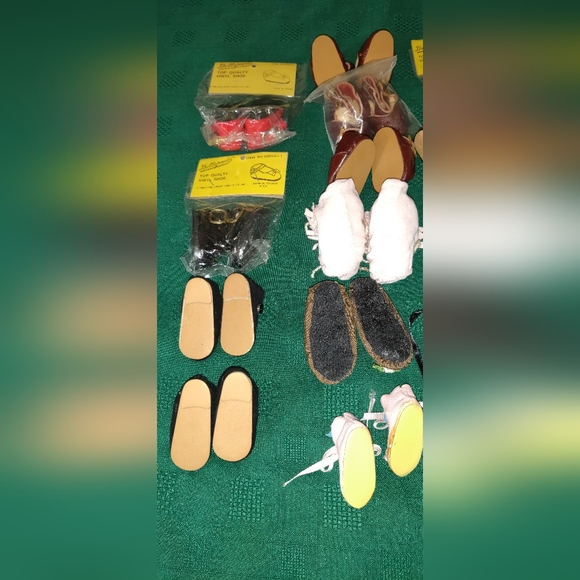 LOT of VINTAGE Doll Shoes Moccasins Ballet Slippers DOLLSPART 19 pair 1" to 2" - Picture 15 of 16